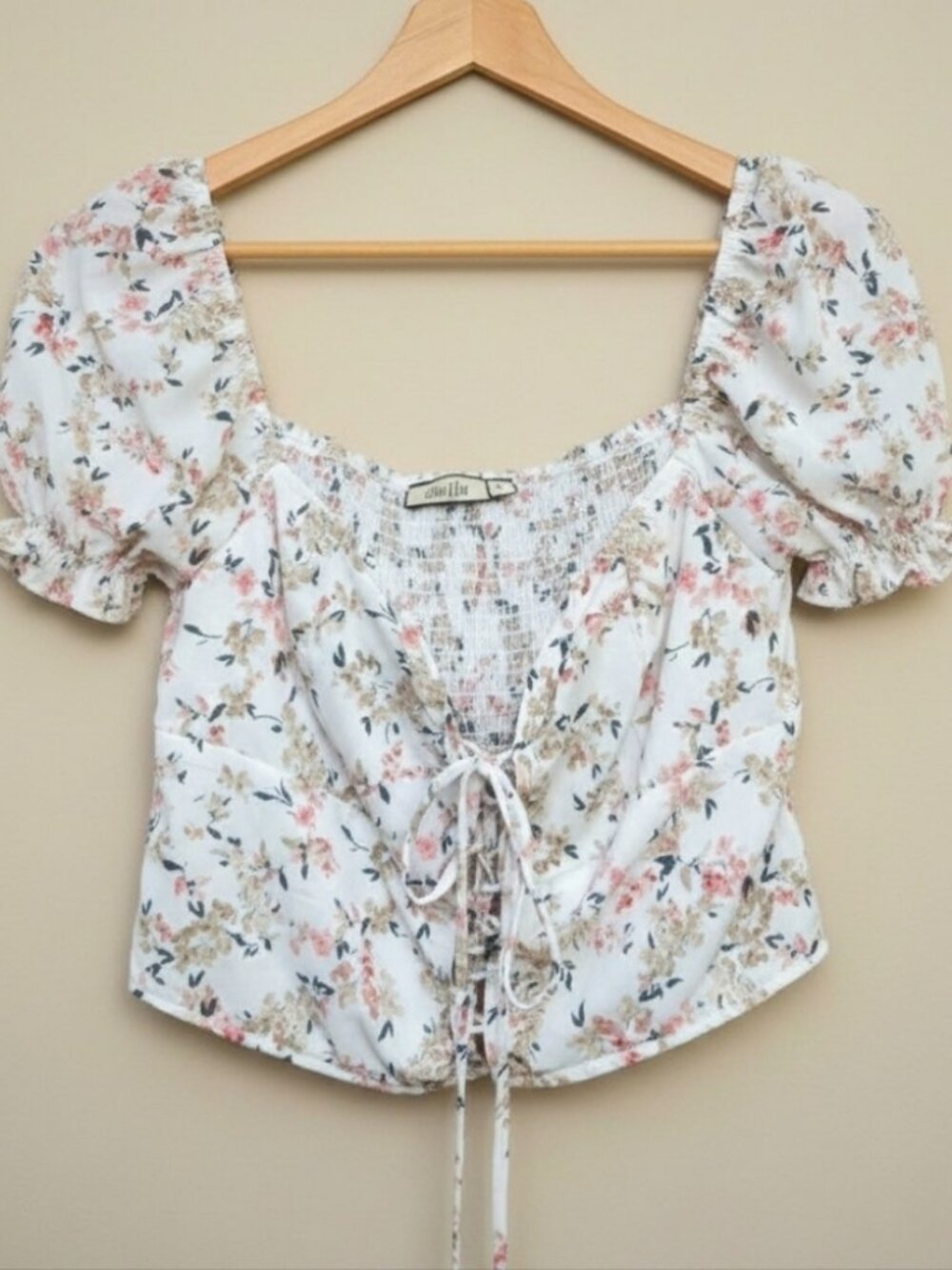 2 BELLA Floral Puff Sleeve Lace-Up Crop Top - Milkmaid Cottagecore - Large